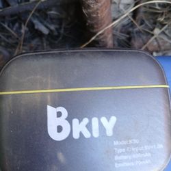 BKIY Model K30 Wireless Lavalier Microphone 