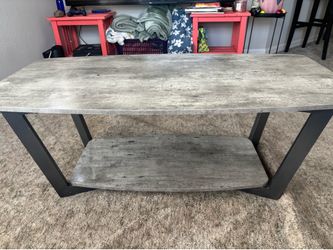 Grey Coffee/table