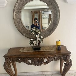 Serving Table/round Mirror 