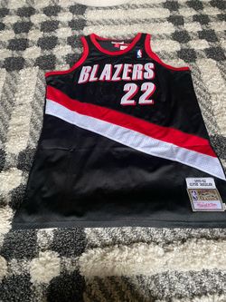 Clyde Drexler - XL Jersey - Portland Trail Blazers