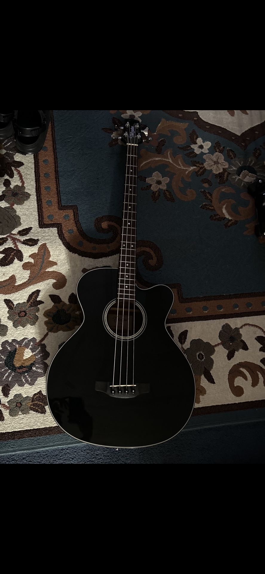 Takamine Bass