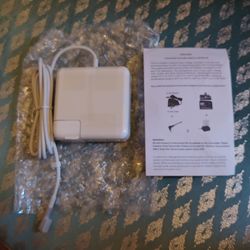MacBook Pro charger 60 watt