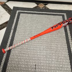 Easton Typhoon 30 inch 18 oz baseball bat