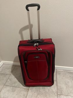SKYWAY Expandable Lightweight 2-Wheel Rolling Red Luggage, Medium Size.