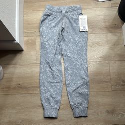 Lululemon:  Jogger