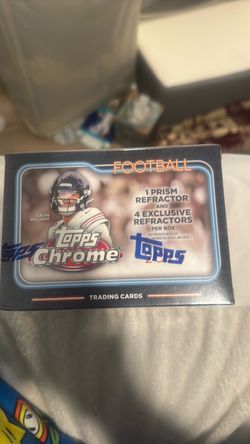 Topps Chrome 2024 Football Booster