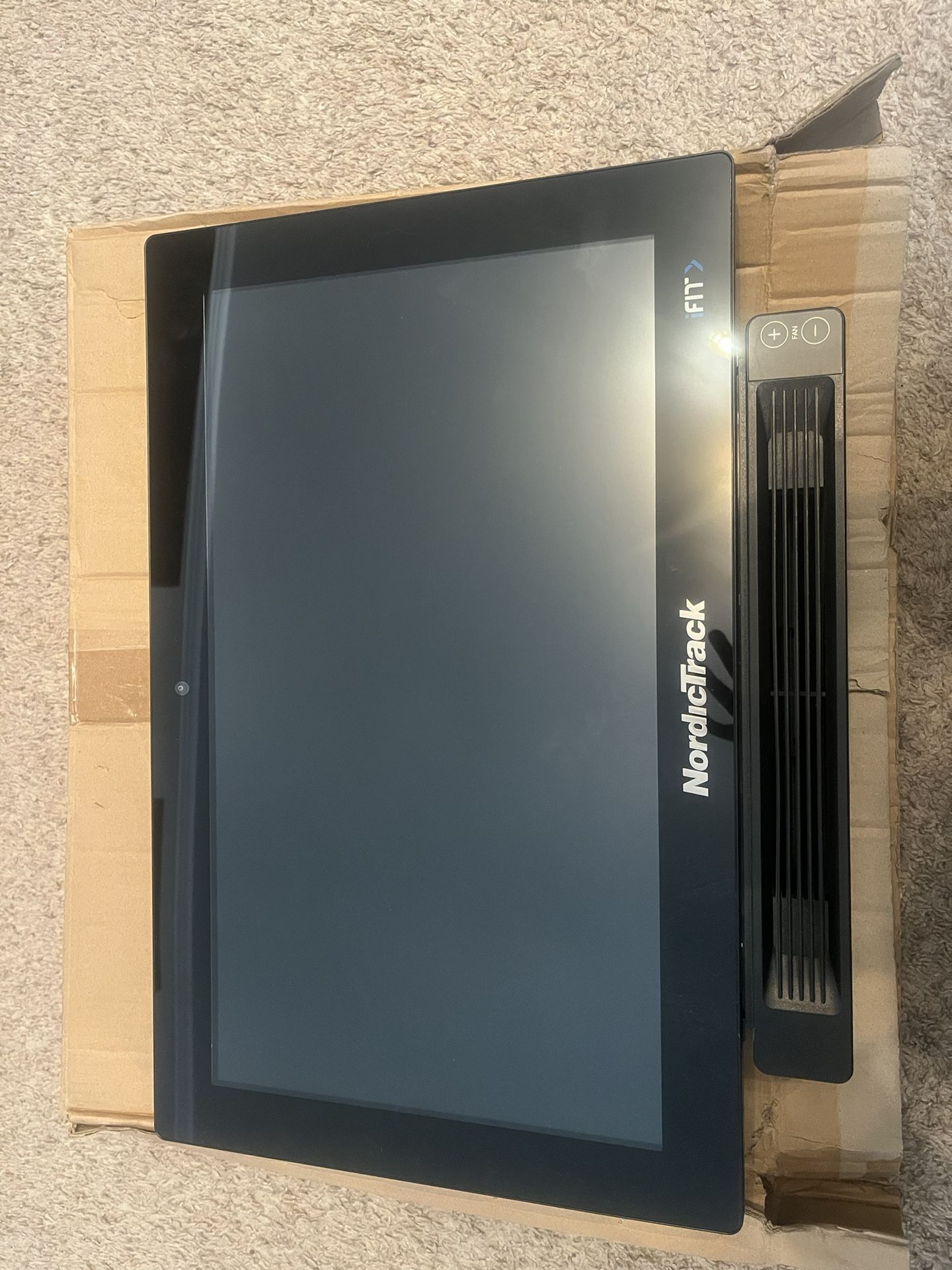 NordicTrack S22i Console.