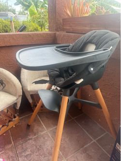Lalo high chair +booster set up