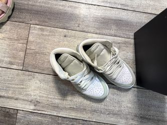 Nike Air Jordan 1 Mid White Sneakers
