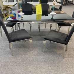 7 Pc Dinning Table Set $899