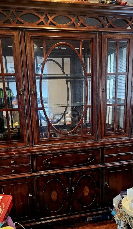 Elegant Cabinet