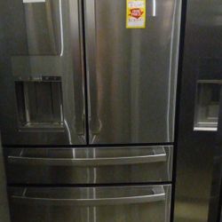 GE PVD28BYNFS Profile Smart 27.9-cu ft 4-Door French Door Refrigerator