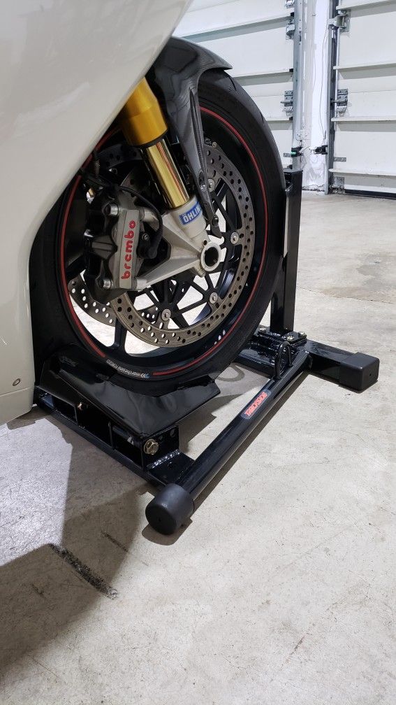 Like New: Motorcycle Roll On Wheel Chock/Stand