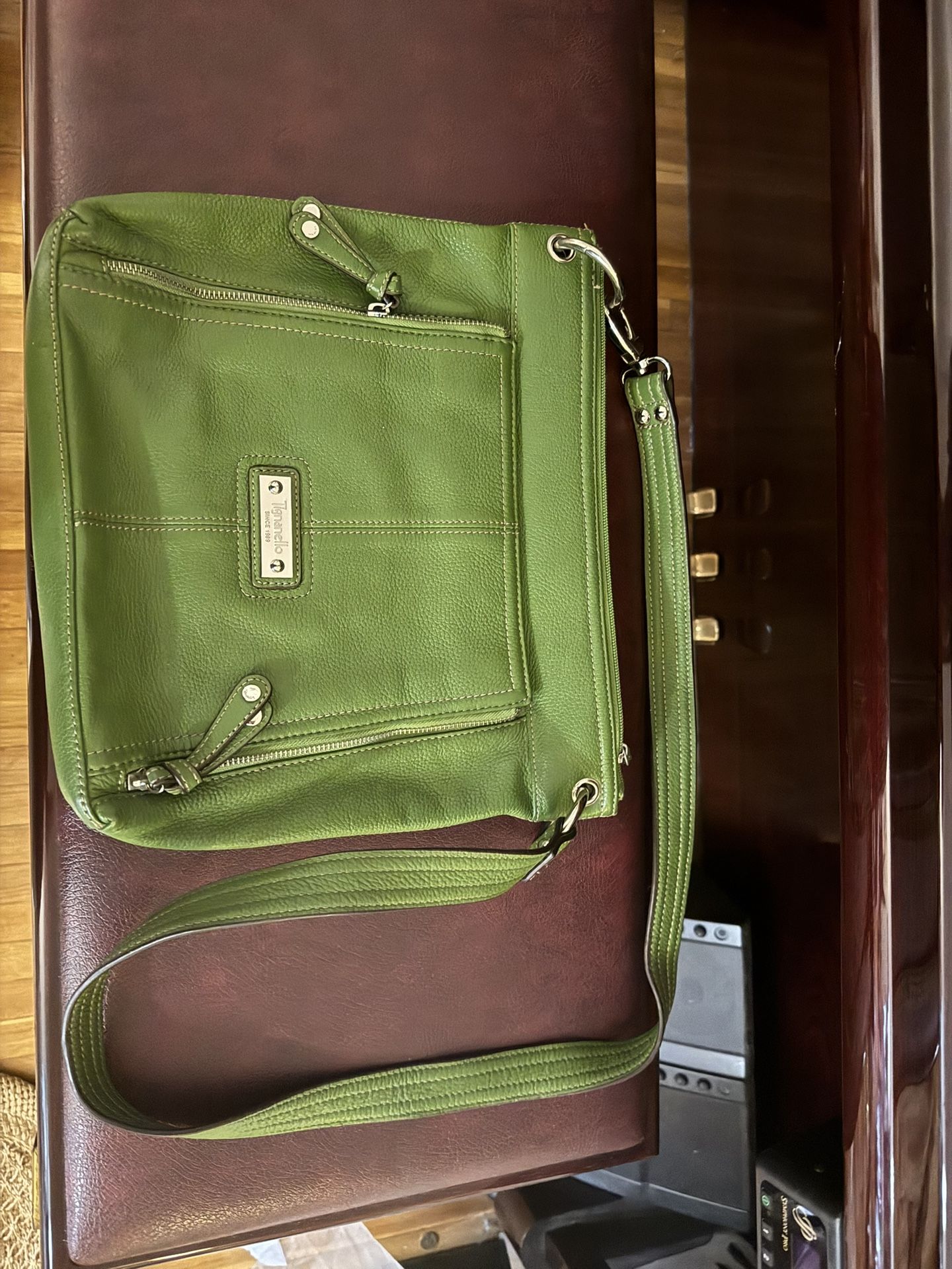 MOVING SALE Tignanello Leather Crossbody Bag Green Pebbled Zip Pockets Purse Handbag