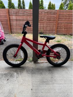 REI CO-OP Rev 16 bike (kids/red)