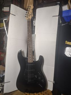 Blackend Squier Fender Stratocaster HSS Guitar EXC Pro fret-level setup perfect now 149!