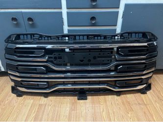 2024 GMC Sierra Grille