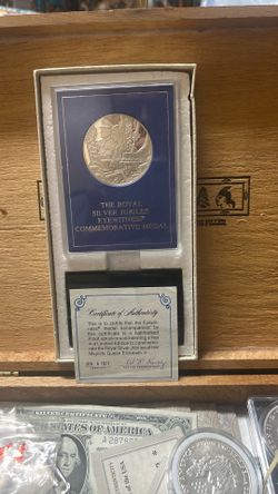 Royal silver jubilee Eyewitness Commemorative Medal