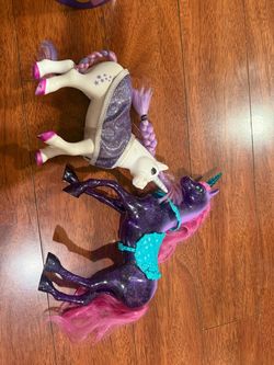 2 horses