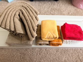 All new Hand towels 21 ps