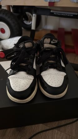Girl shoes