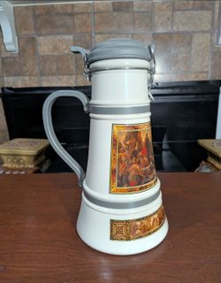 12" Vintage German Altenmünster Brauer Bier lidded beer stein of Charlemagne