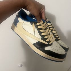Jordan 1 Retro Low x Travis Scotts