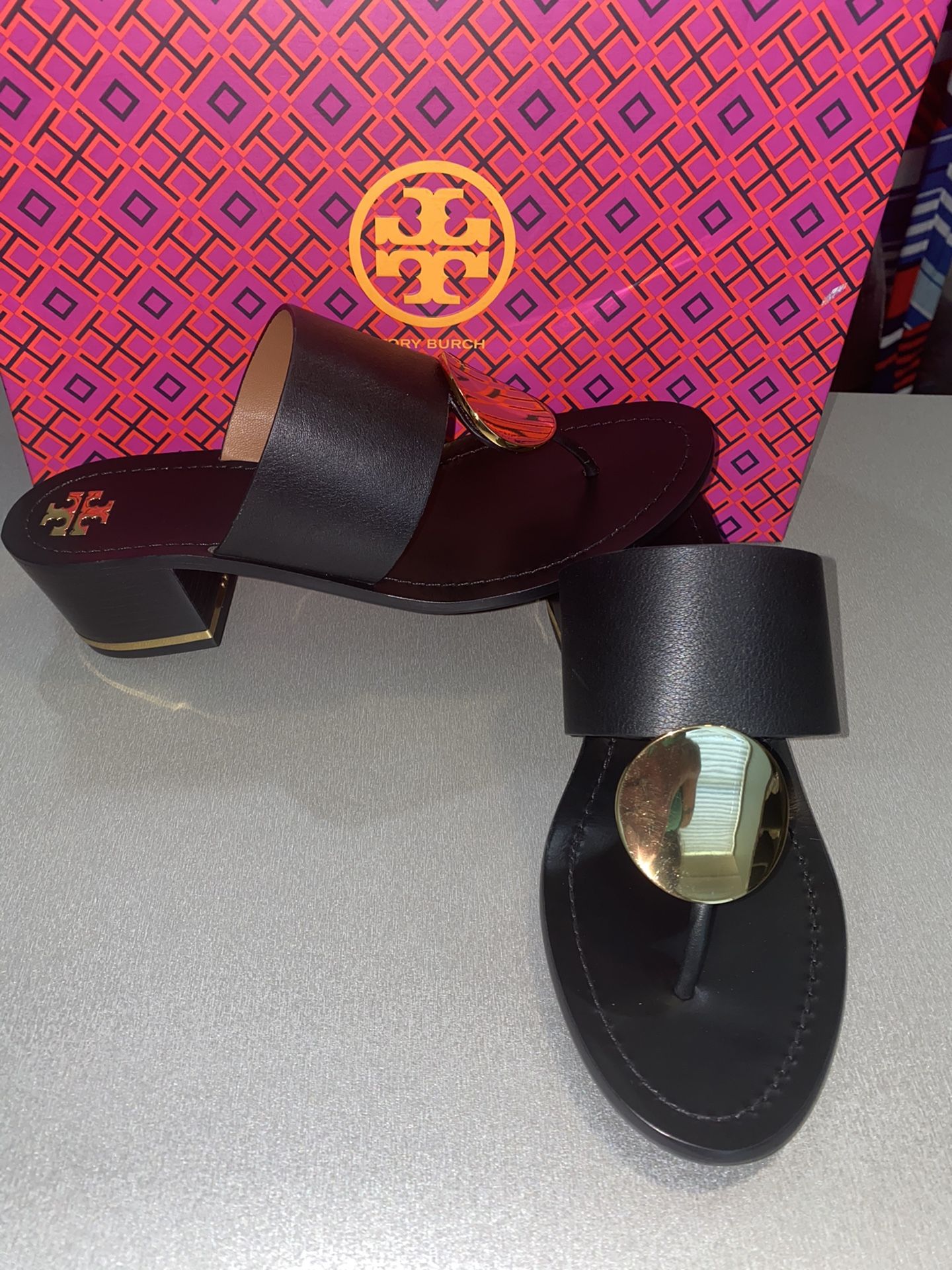 Women’s Size 10 Tory Burch Sandals 