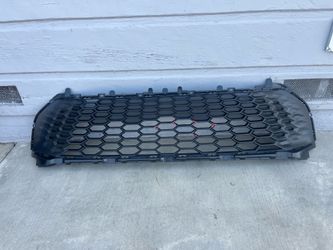 2025-2026 Toyota Camry SE Front Bumper Lower Grille OEM