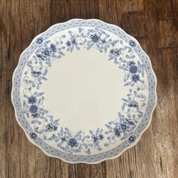 Narumi Milan 10.6” Dinner Plate 27cm Bone China Japan 9(contact info removed) $67 On Amazon