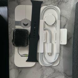 Apple Watch Series 9 [GPS 45mm] Aluminum Case