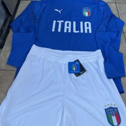 PUMA ITALY 🇮🇹 TRAINING SET LARGE NEW 