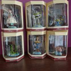 Vintage Disney Tiny Kingdom Figurines NIB