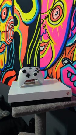 Xbox 1S with 1 control