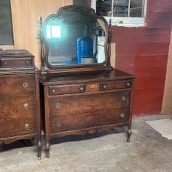 Antique Dresser Set