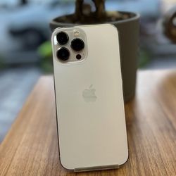 iPhone 13 Pro Max Unlocked With Warranty 