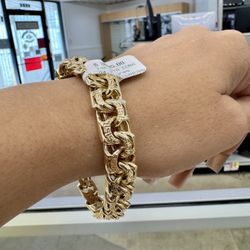 14k Chino Bar Bracelet ‼️ASK FOR LORENA‼️