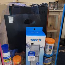 Gently Used 3 Gallon Top Fin Led Fish Tank