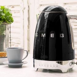 SMEG Variable Temperature Electric Kettle Retro 50s