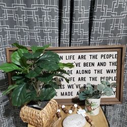 Lot #4 Cute Shabby Chic Farmhouse Home Decor