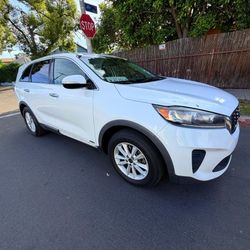 2019 Kia Sorento 3 Row Lines
