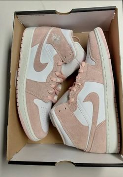 Air Jordan 1 Mid SE