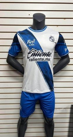 Uniformes Fútbol/Uniforms Soccer