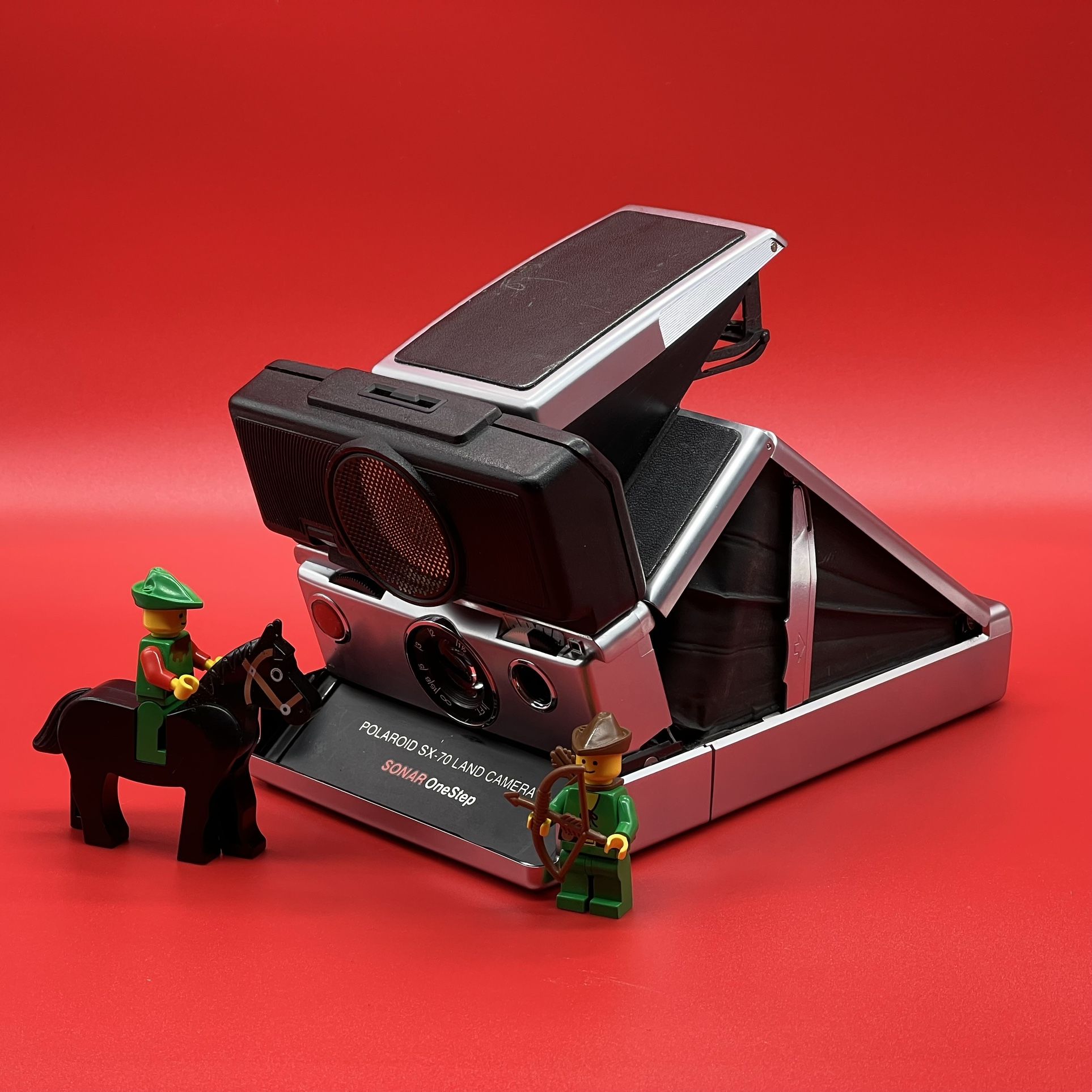 Polaroid SX-70 Sonar OneStep Instant Film Folding Camera