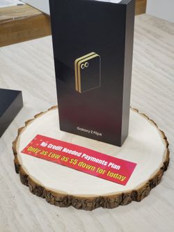 🔥 Foldable & Powerful! -  Samsung Galaxy Z Flip 6 5G – Just $5 Down! 📱