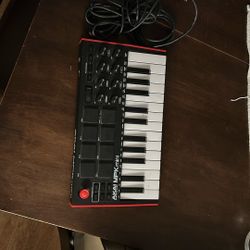 Akai Professional MPK Mini MK3