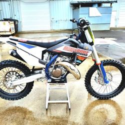 2022 Husqvarna Tc125