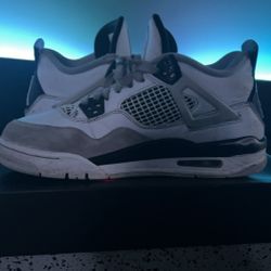 Jordan 4 Retro Military Blacks 7 Youth