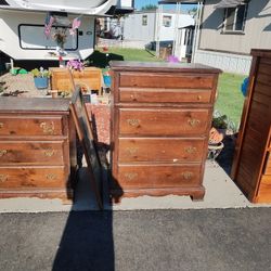 Dressers and College Size Refrigerator, Large Oak Desk, 50 Vizio TV 