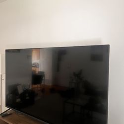 Insignia/ Fire TV QLED/4K 65’